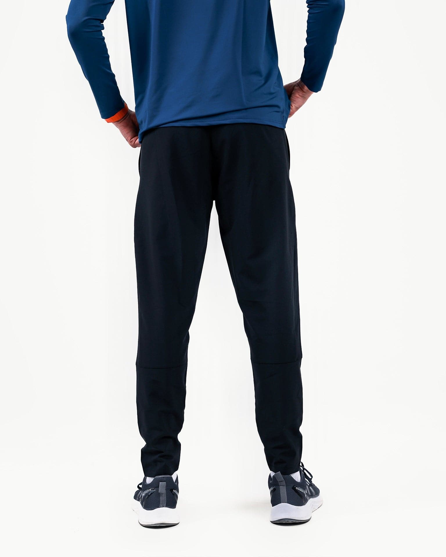 Regular Fit Essential Jogger